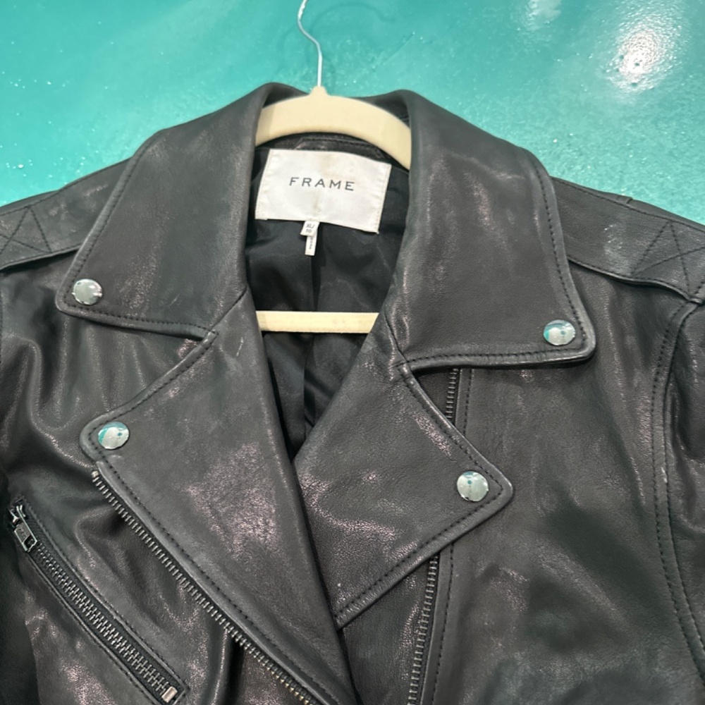 Leather jacket - Picture 3 of 4